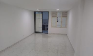 ARRIENDO de LOCALES en PEREIRA