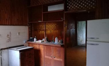 Ideal Inversores  Casa a restaurar con importante superficie de lote.