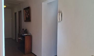 Casa sólida, 5 dorm. estar, 4 baños, terraza, patio, estac.