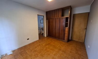Casa sólida, 5 dorm. estar, 4 baños, terraza, patio, estac.