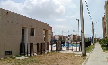 casa en venta en ciudad del puerto. Cod V25057
