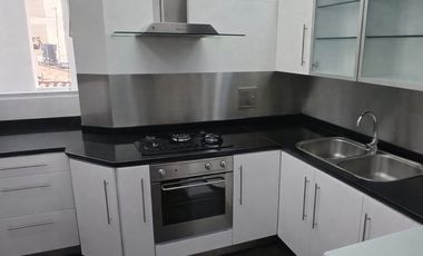 apartamento en arriendo en chico reservado. Cod A52036
