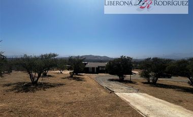 Casa en Venta en Parcela con casa en Cajón de Lebu, Limache