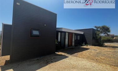 Casa en Venta en Parcela con casa en Cajón de Lebu, Limache