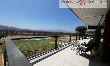 Casa en Venta en Parcela con casa en Cajón de Lebu, Limache
