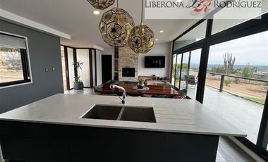 Casa en Venta en Parcela con casa en Cajón de Lebu, Limache