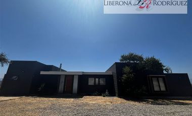 Casa en Venta en Parcela con casa en Cajón de Lebu, Limache