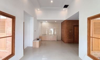 VILLA MEWAH DIJUAL DI MAGELANG DEKAT CANDI BOROBUDUR