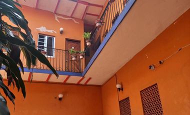 Venta de Edificio Comercial (Hotel) de 2 Niveles y 22 habitaciones en esquina de calle Malpica, Col. Centro, Coatzacoalcos, Ver.