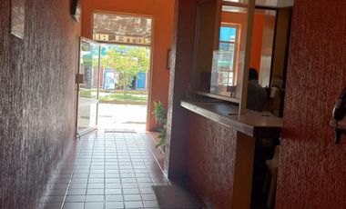 Venta de Edificio Comercial (Hotel) de 2 Niveles y 22 habitaciones en esquina de calle Malpica, Col. Centro, Coatzacoalcos, Ver.