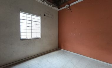 casa-local en venta en la playa. Cod V31412