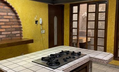 Casa en venta y Renta en Ampliación el Triunfo,  Av. cardiólogos 128, central de abastos