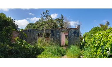 Lote con mejoras -PLAYA SERENA-