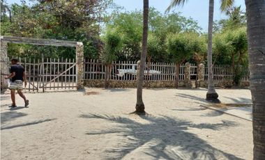 Casa lote en venta en Pueblo Viejo Magdalena