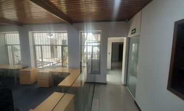 casa en arriendo en el batán. Cod A115597
