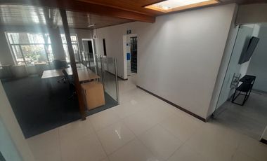 casa en arriendo en el batán. Cod A115597
