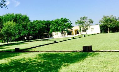 HERMOSA QUINTA EN MONTEMORELOS
