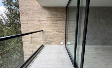 apartamento en arriendo en alto de las palmas. Cod A9763598