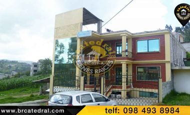 Villa Casa Edificio de venta en Barrio Nuevo - Uchupucún  – código:10719