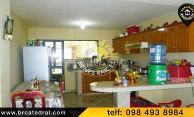 Villa Casa Edificio de venta en Barrio Nuevo - Uchupucún  – código:10719