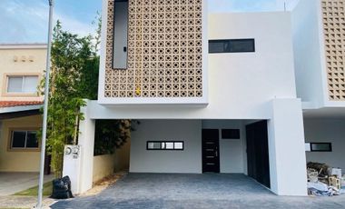 Casa NUEVA en polígono SUR 3 recamaras, Fracc. Privado en Cancún