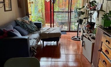 Departamento en venta de 2 dorm. en Recoleta