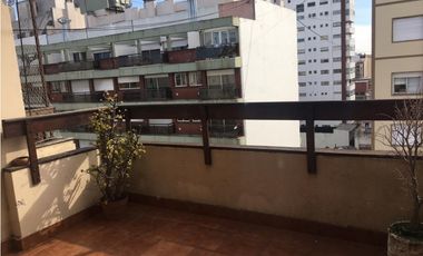 VENTA SEMIPISO DE 5 AMBIENTES EN MACROCENTRO