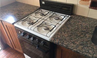 VENTA SEMIPISO DE 5 AMBIENTES EN MACROCENTRO