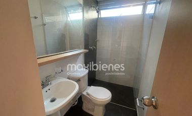 apartamento en arriendo en  calle nueva. Cod A67198