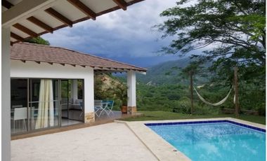FINCA EN PARCELACION ENTRE SAN JERONIMO Y SANTA FE DE ANTIOQUIA