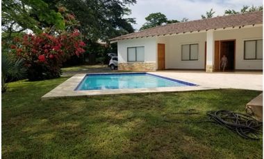 FINCA EN PARCELACION ENTRE SAN JERONIMO Y SANTA FE DE ANTIOQUIA
