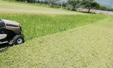 YAUTEPEC HERMOSO Y PLANO RANCHO CON CABALLERIZAS LAGO ALBERCA JACUZZI TENIS 6 HABITACIONES