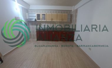 casa en arriendo en pueblo nuevo. Cod A17010