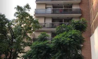 Venta Dpto 2 dorm. Balcón. Frente. Con escritura. Nueva Córdoba
