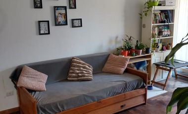 Venta Dpto 2 dorm. Balcón. Frente. Con escritura. Nueva Córdoba