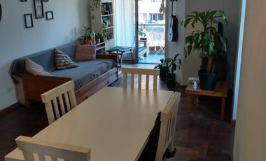 Venta Dpto 2 dorm. Balcón. Frente. Con escritura. Nueva Córdoba