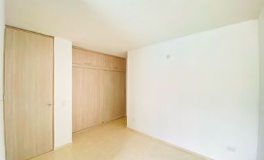 apartamento en arriendo en la carolina. Cod A92296