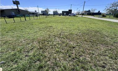 LOTE EN BARRIO CERRADO DOMSELAAR CHICO