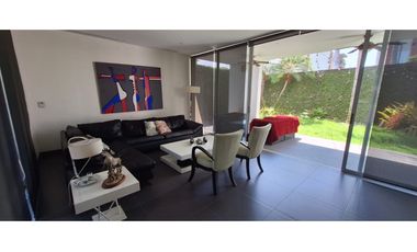 VENDO HERMOSA CASA EN PORTICO DEL RIO VIA A SAMBORONDON