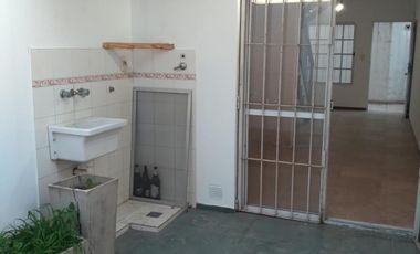 DUPLEX 2 AMBIENTES CON PATIO