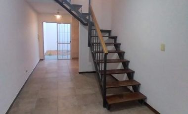 DUPLEX 2 AMBIENTES CON PATIO