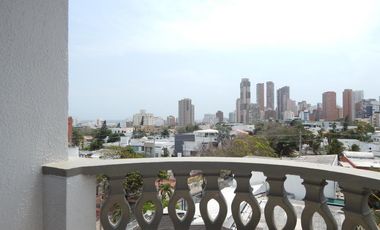 apartamento en venta en altos de riomar. Cod V80713