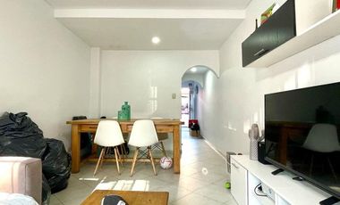 Triplex en venta en Wilde Centro