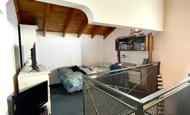 Triplex en venta en Wilde Centro