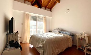 Triplex en venta en Wilde Centro
