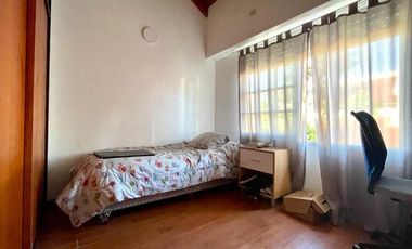 Triplex en venta en Wilde Centro