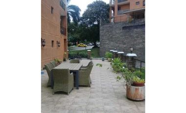 APARTAMENTO AMOBLADO DE 3 REC  EMBASSY CLUB COMPLETAMENTE