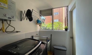 apartamento en venta en el poblado. Cod V776829