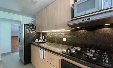 apartamento en venta en el poblado. Cod V776829