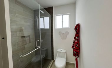 Casa Nueva en VENTA Fraccionamiento privado al norte de León Guanajuato